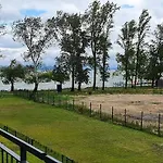 Napsugar Ezuestpart Apartment Siofok