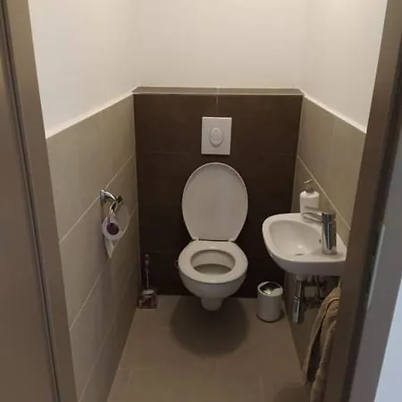 Napsugar Ezuestpart Apartment Siofok
